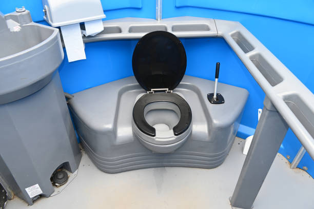 Best Portable restroom trailer rental  in Bethany, WV